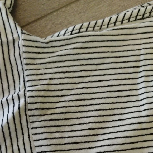 Soprano Striped Maxi Dress - Picture 5 of 16